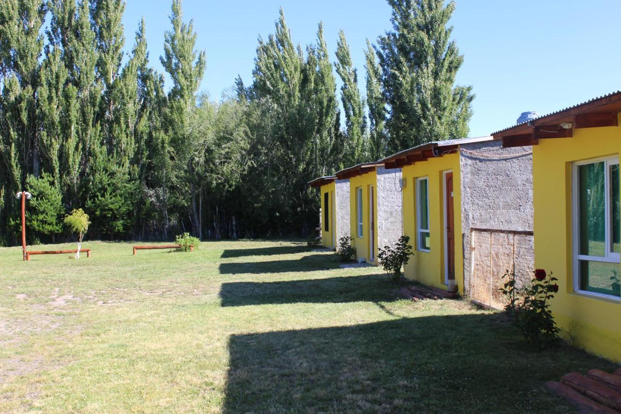 Los Amigos Hotel Los Antiguos Buitenkant foto